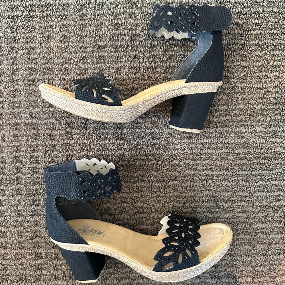 NWB Rieker 66555-01 Rabea 55 Backstrap Heel in Black Sparkle / size 38 (US 7)